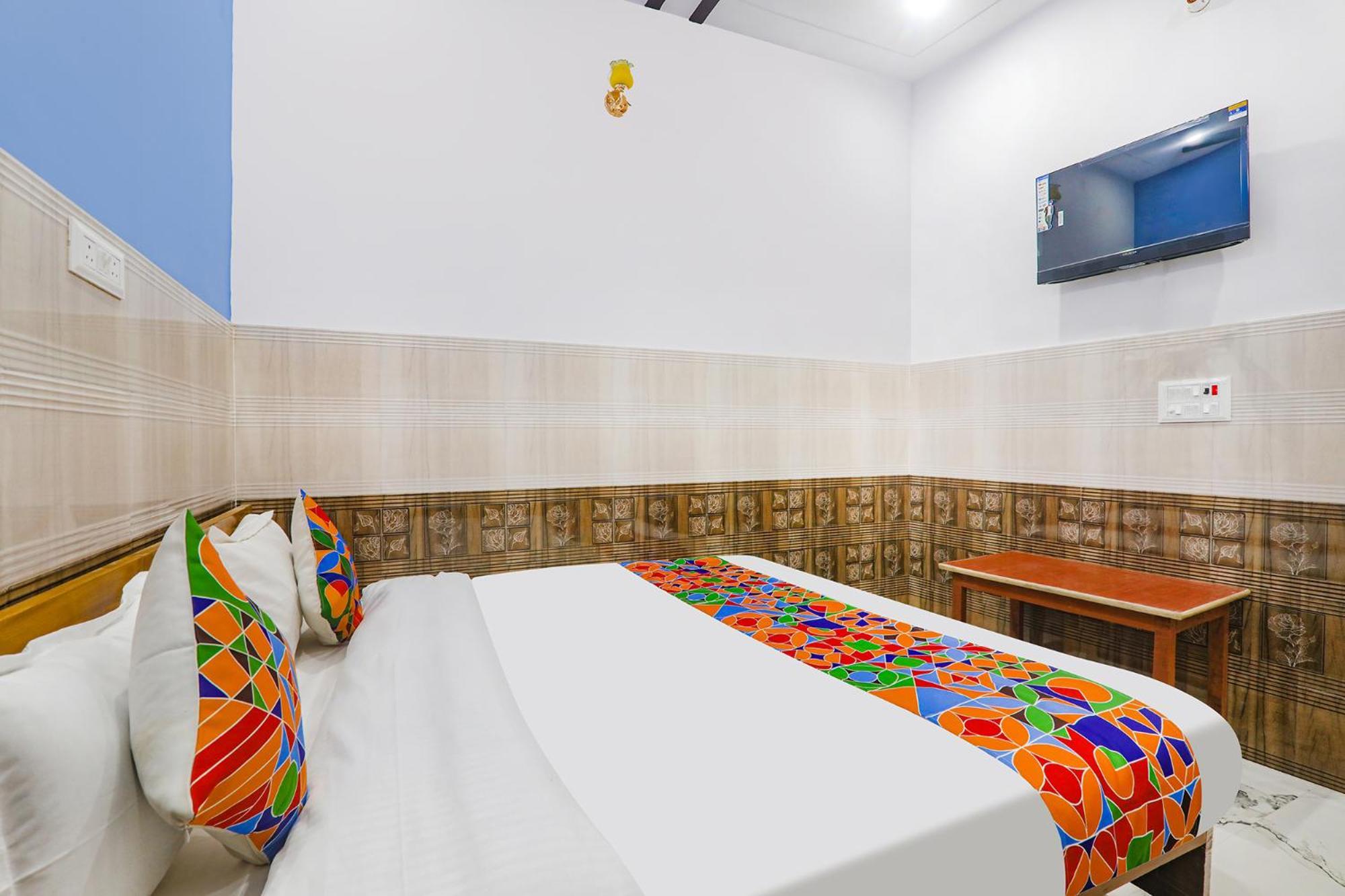 Fabexpress Shree Siya Raman - 500M From Shri Ram Janam Bhumi Hotel Ayodhya Exterior photo